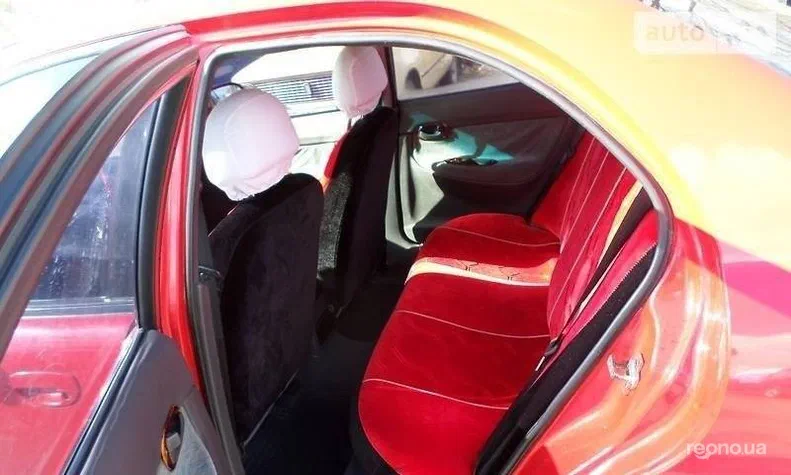 Daewoo Nubira 1998 - 8