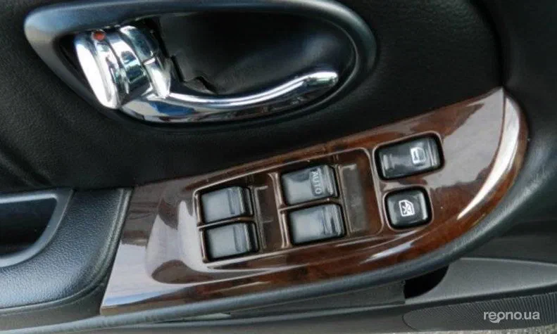 Nissan Maxima 2002 - 10