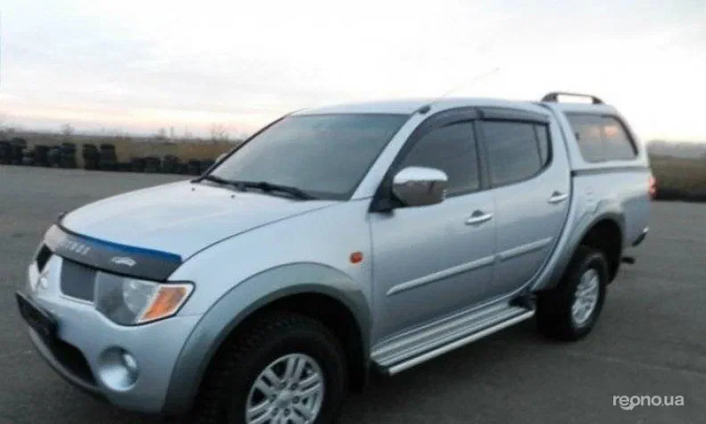 Mitsubishi L200 2009 - 13
