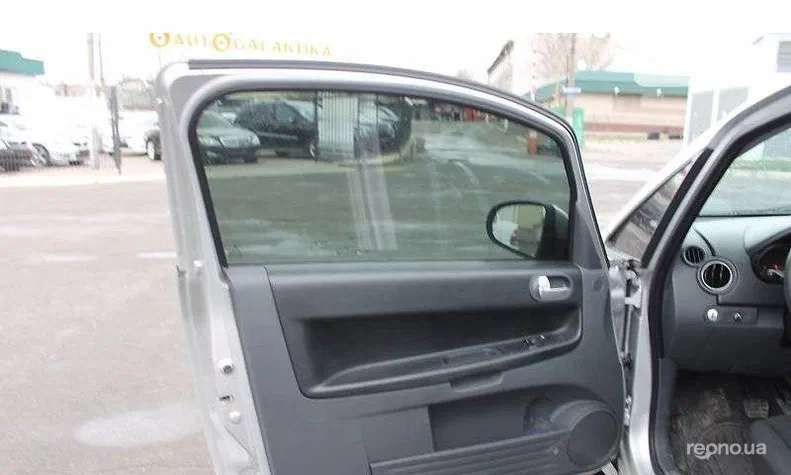 Mitsubishi Colt 2006 - 11