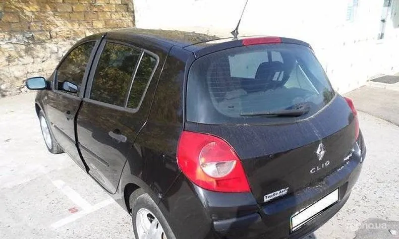 Renault Clio 2007 - 6