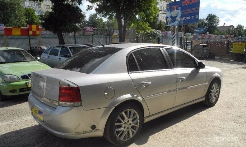 Opel Vectra 2006 - 16