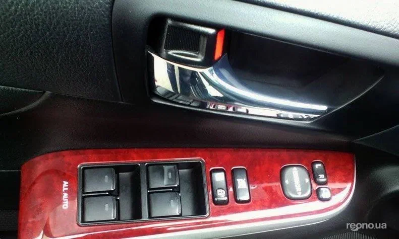 Toyota Camry 2011 - 11