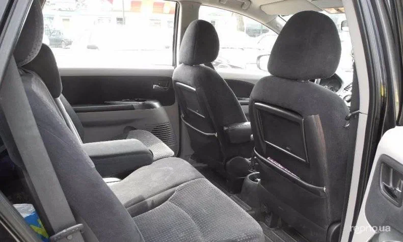 Mitsubishi Grandis 2007 - 1