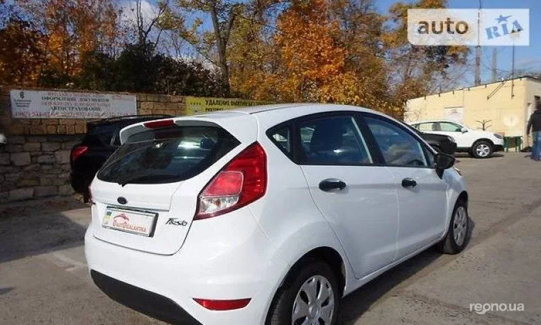 Ford Fiesta 2013 - 6