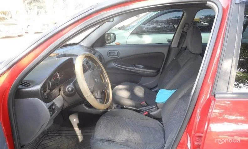 Nissan Almera 2005 - 7