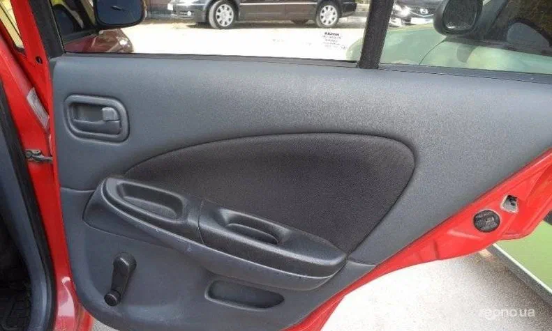 Nissan Almera 2005 - 3