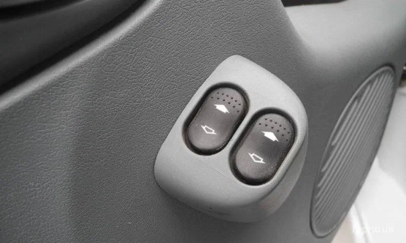 Ford Transit 2006 - 7