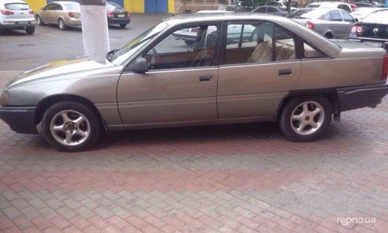 Opel Omega 1989 - 0