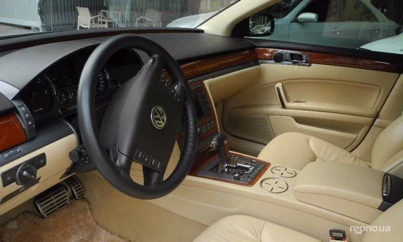 Volkswagen Phaeton 2004 - 3