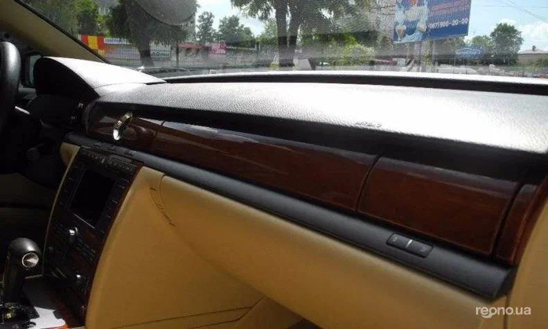 Volkswagen Phaeton 2004 - 18