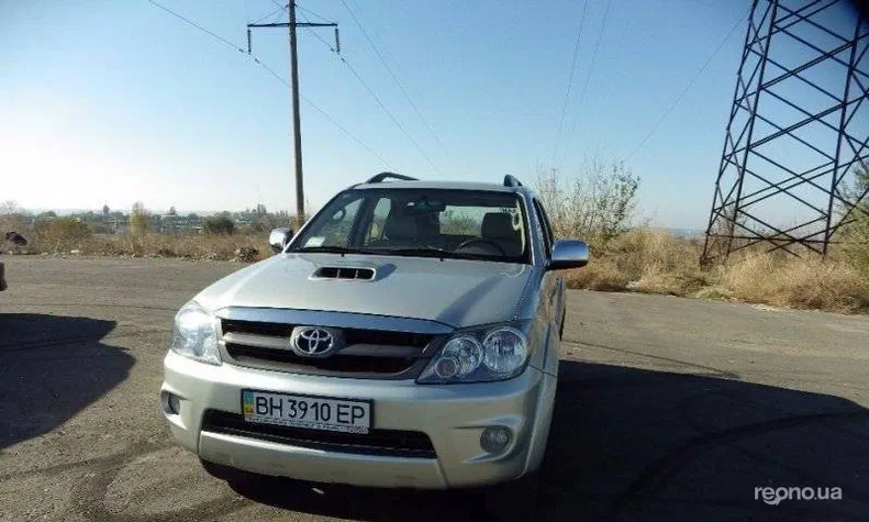 Toyota Fortuner 2008 - 6