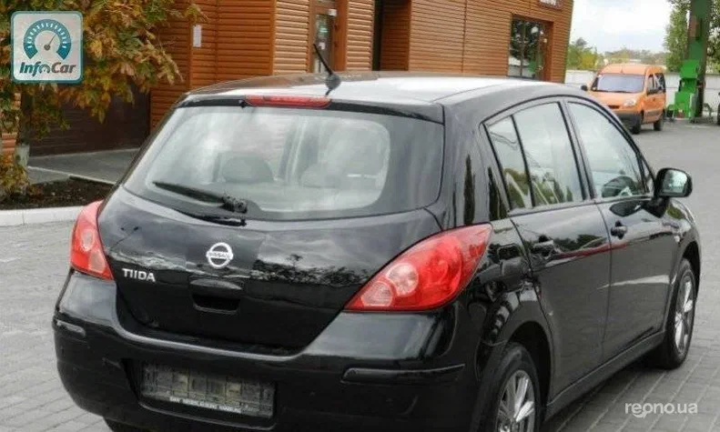 Nissan Tiida 2009 - 3