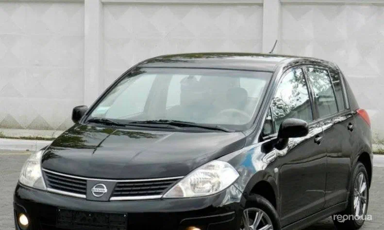 Nissan Tiida 2009 - 12