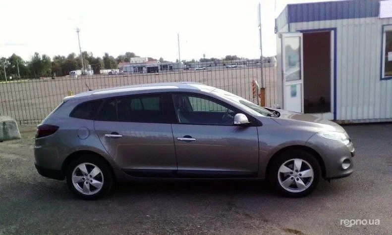 Renault Megane 2010 - 18