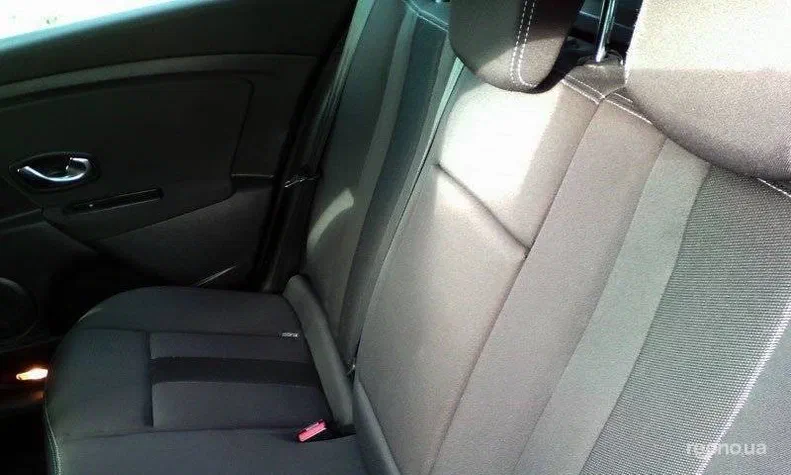 Renault Megane 2010 - 6