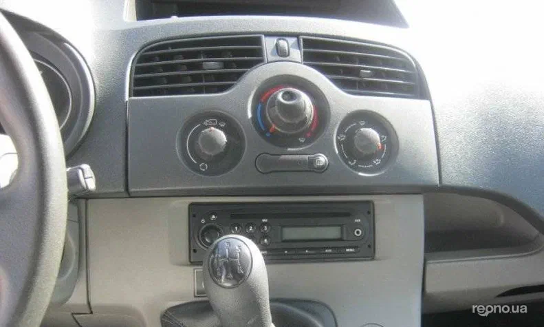 Renault Kangoo 2010 - 4