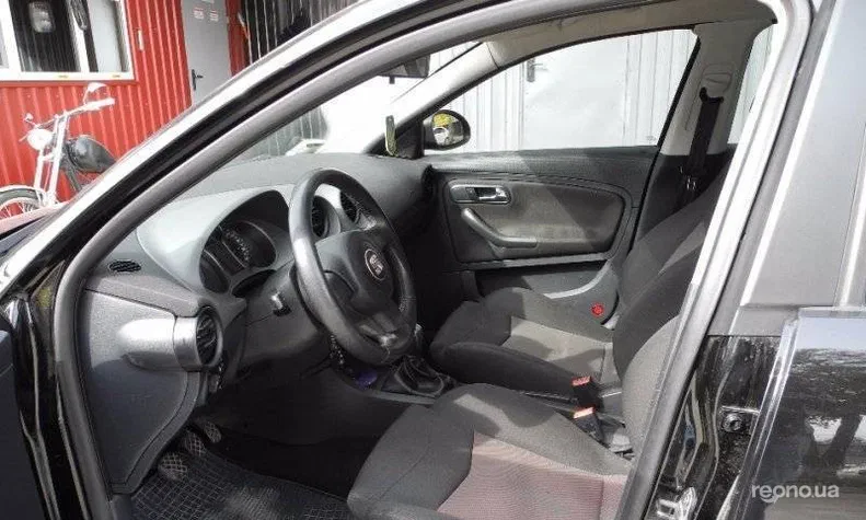 SEAT Cordoba 2007 - 9