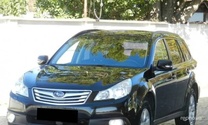 Subaru Outback 2011