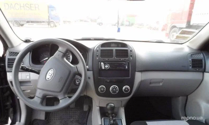 Kia Cerato 2009 - 4
