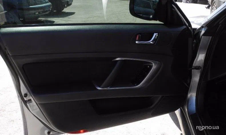 Subaru Legacy 2006 - 12