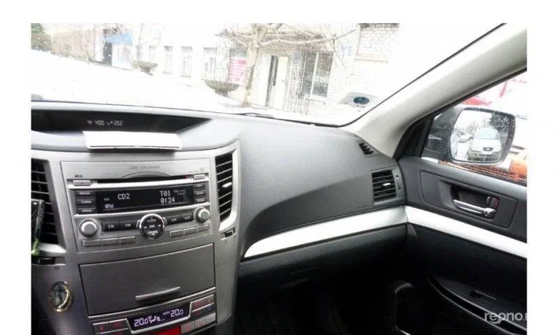 Subaru Outback 2010 - 5