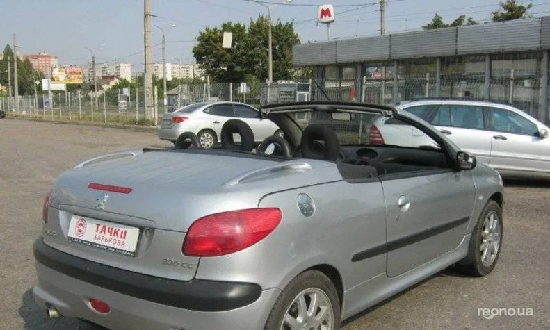 Peugeot 206 2001 - 9