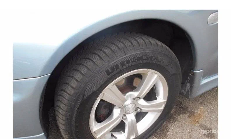Mitsubishi Galant 2001 - 12