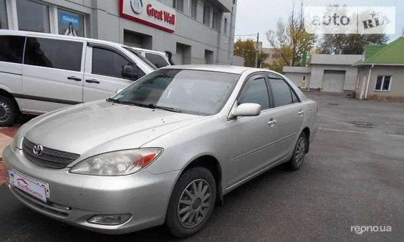Toyota Camry 2004 - 0