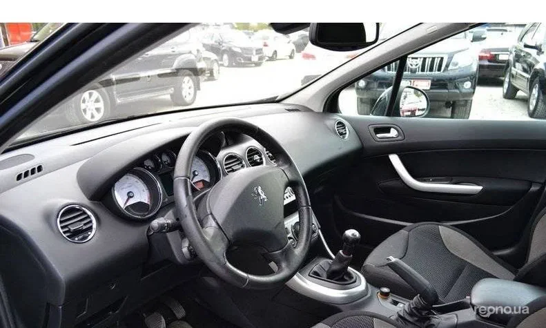 Peugeot 308 2008 - 1