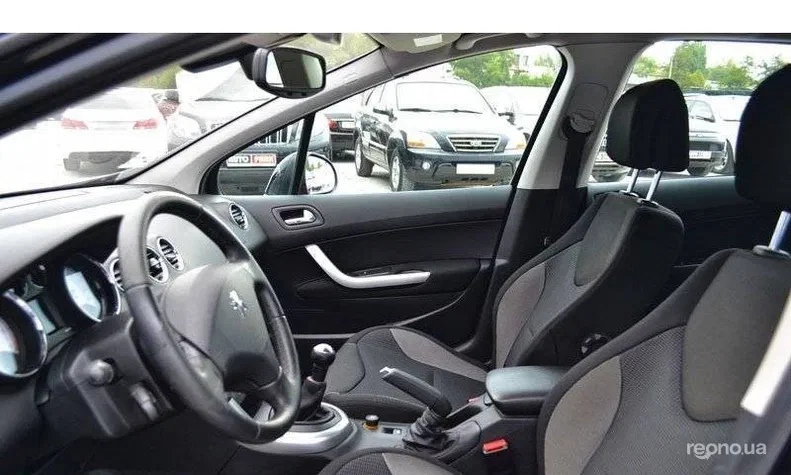 Peugeot 308 2008 - 25