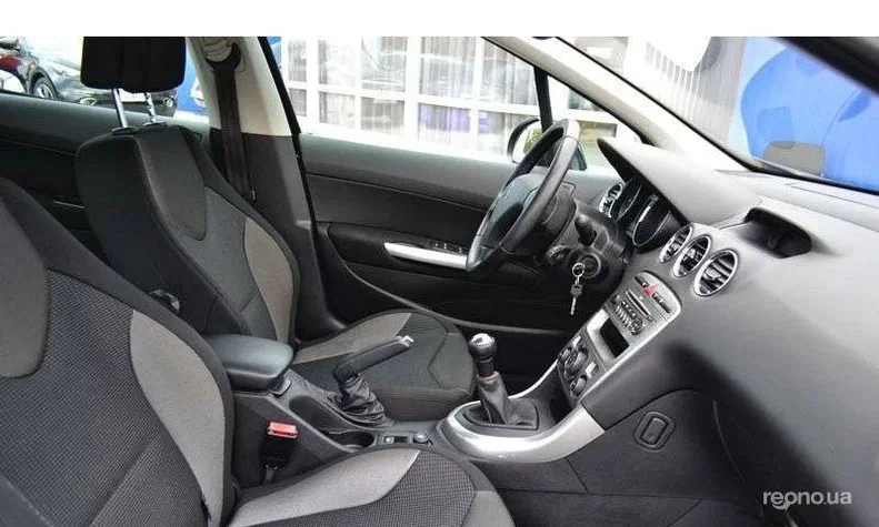 Peugeot 308 2008 - 22