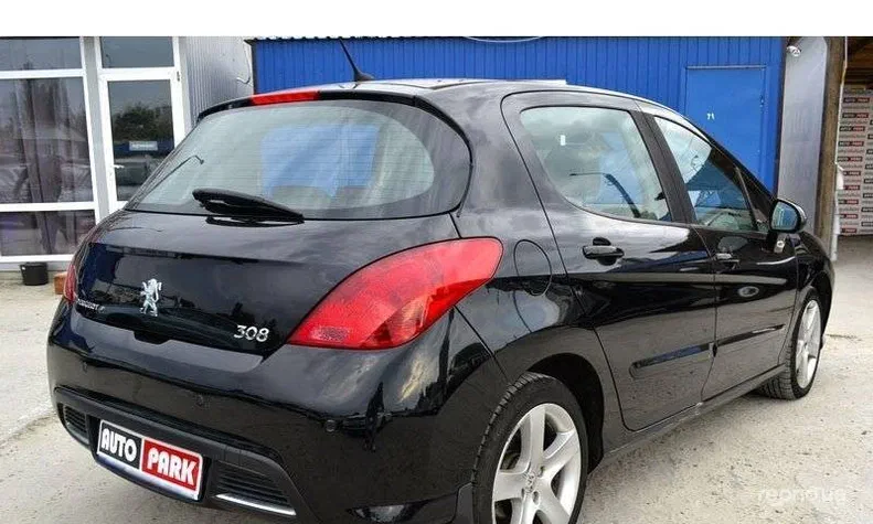 Peugeot 308 2008 - 11