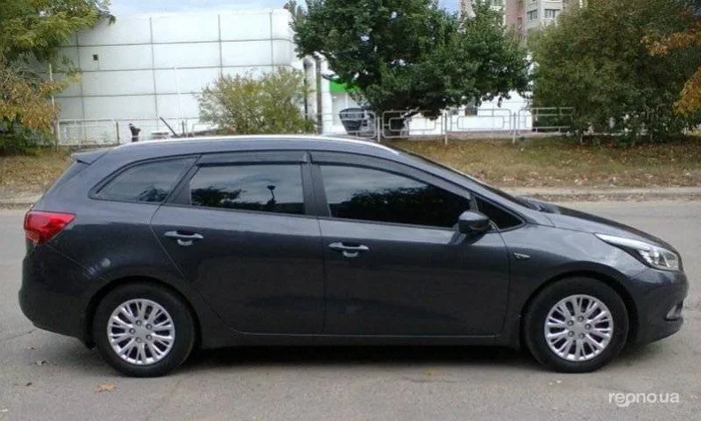 Kia Ceed 2013 - 5