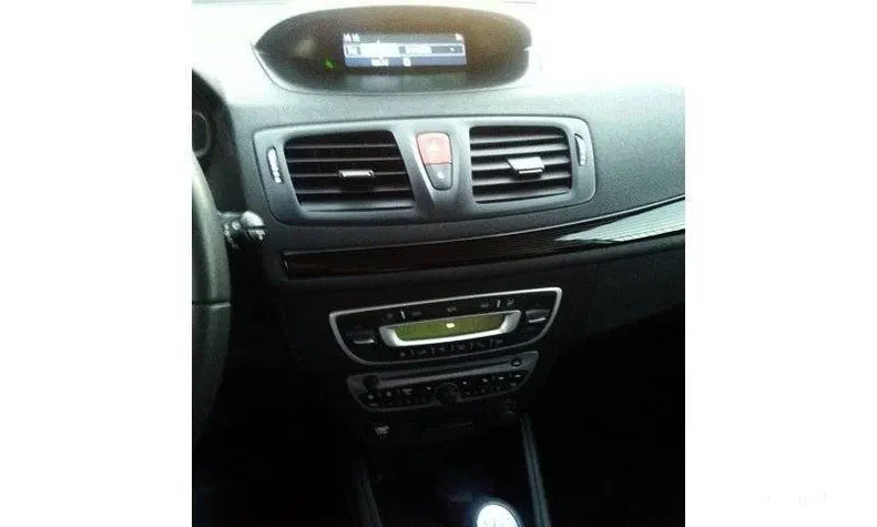 Renault Megane 2011 - 4