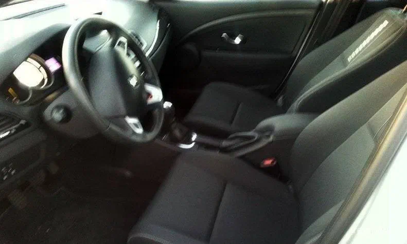Renault Megane 2011 - 8