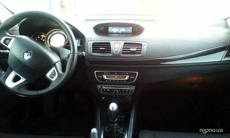 Renault Megane 2011 - 25