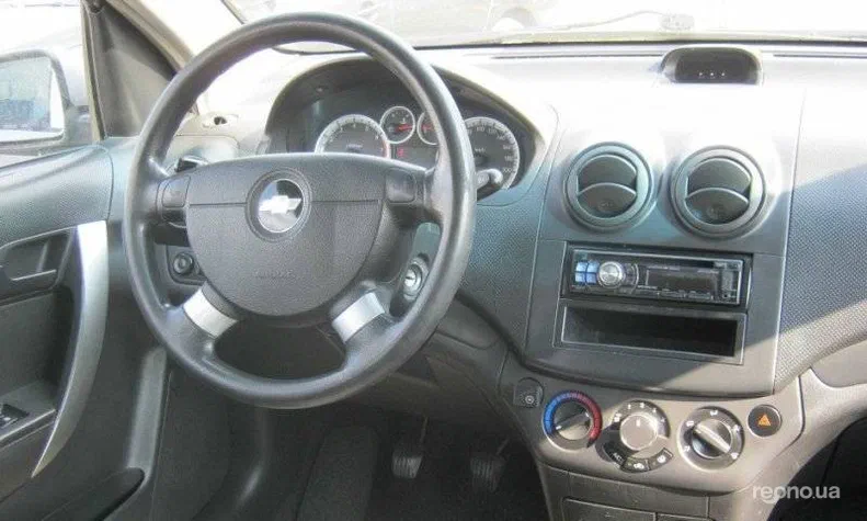 Chevrolet Aveo 2010 - 1