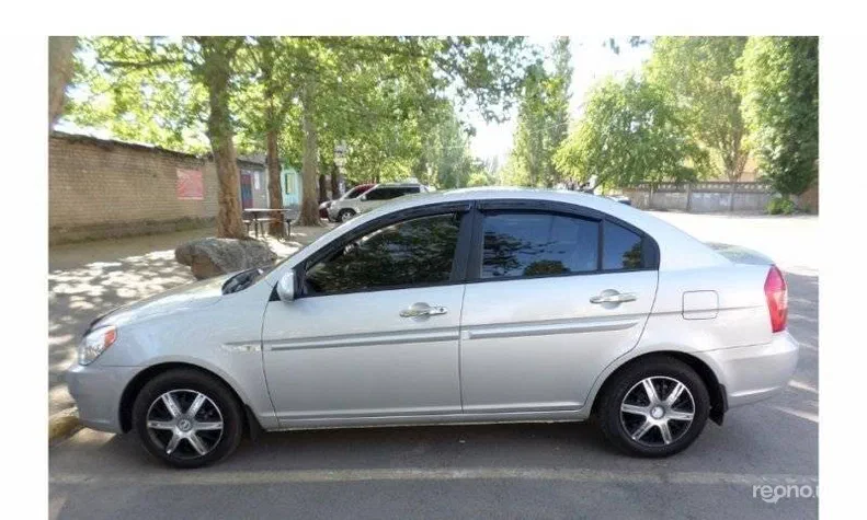 Hyundai Accent 2008 - 2
