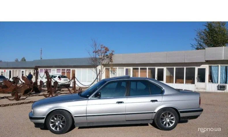 BMW 5 серія 1991 - 11