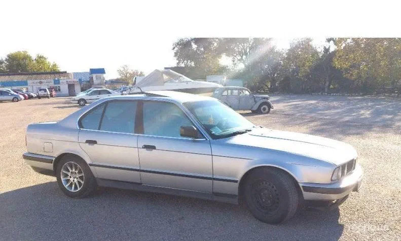 BMW 5 серія 1991 - 6