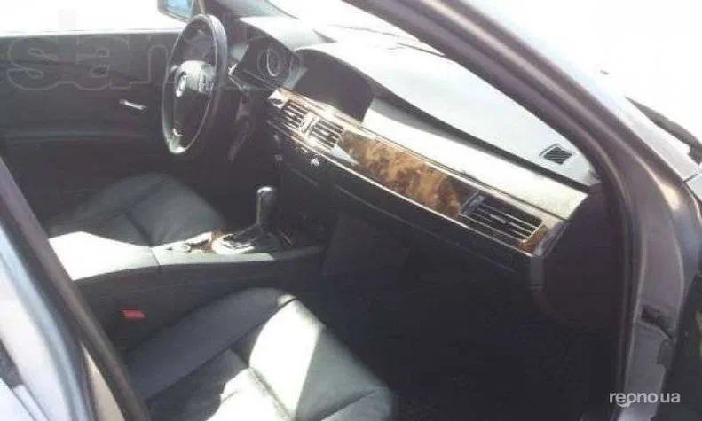 BMW 5 серія 2004 - 3