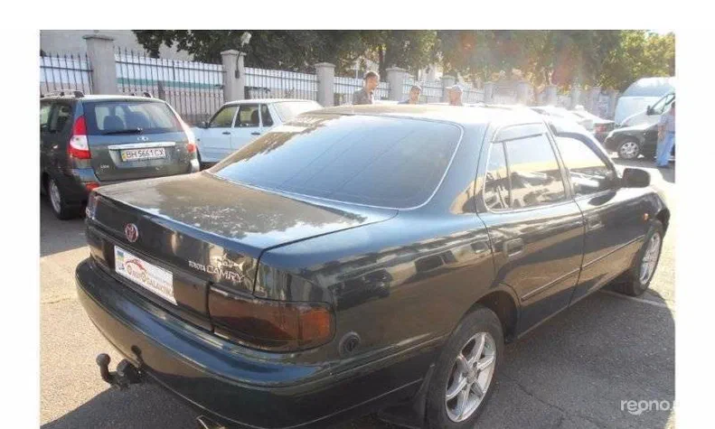 Toyota Camry 1995 - 11
