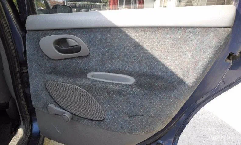 Ford Mondeo 1994 - 8