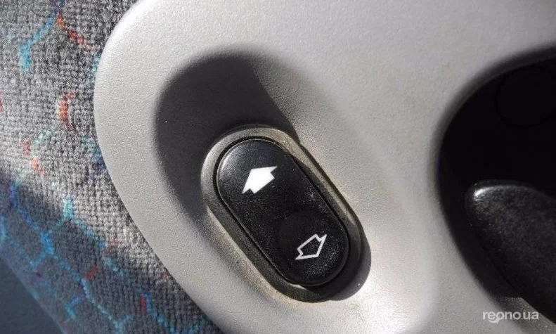 Ford Mondeo 1994 - 9