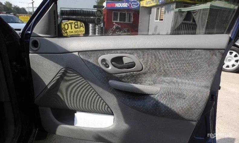 Ford Mondeo 1994 - 10