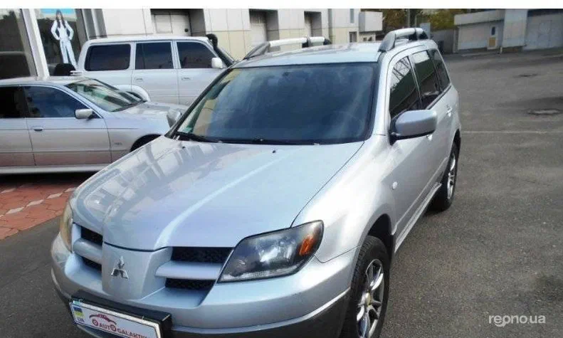 Mitsubishi Outlander 2004 - 6