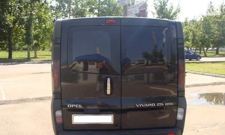 Opel Vivaro 2004 - 6