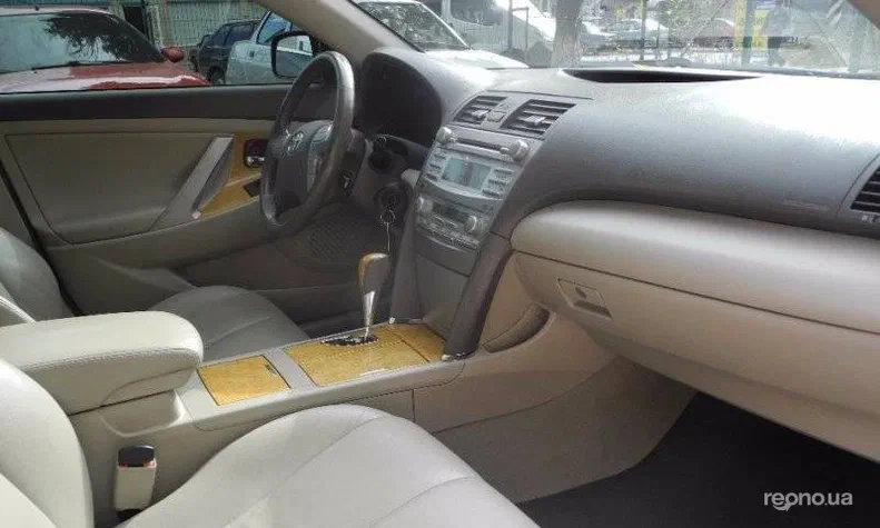 Toyota Camry 2007 - 4
