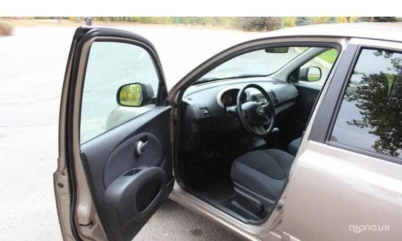 Nissan Micra 2010 - 2